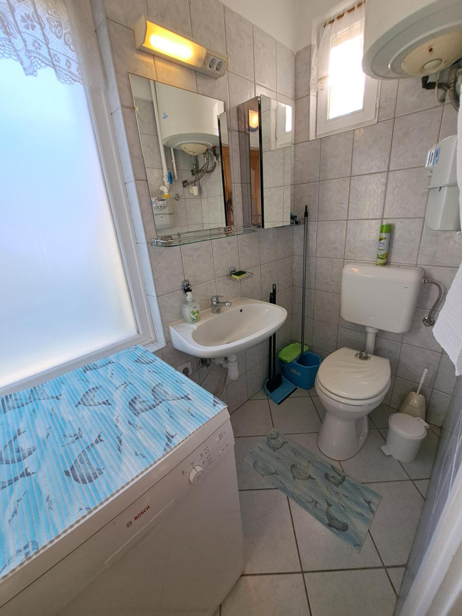 Apartament Csaladi Vendeghaz Eger Zewnętrze zdjęcie
