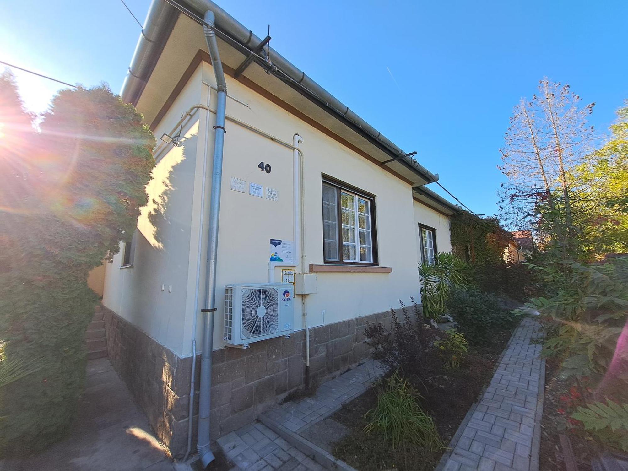 Apartament Csaladi Vendeghaz Eger Zewnętrze zdjęcie