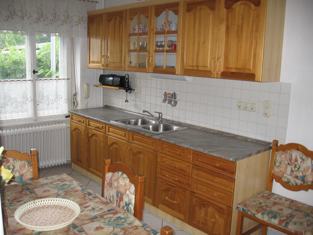 Apartament Csaladi Vendeghaz Eger Pokój zdjęcie